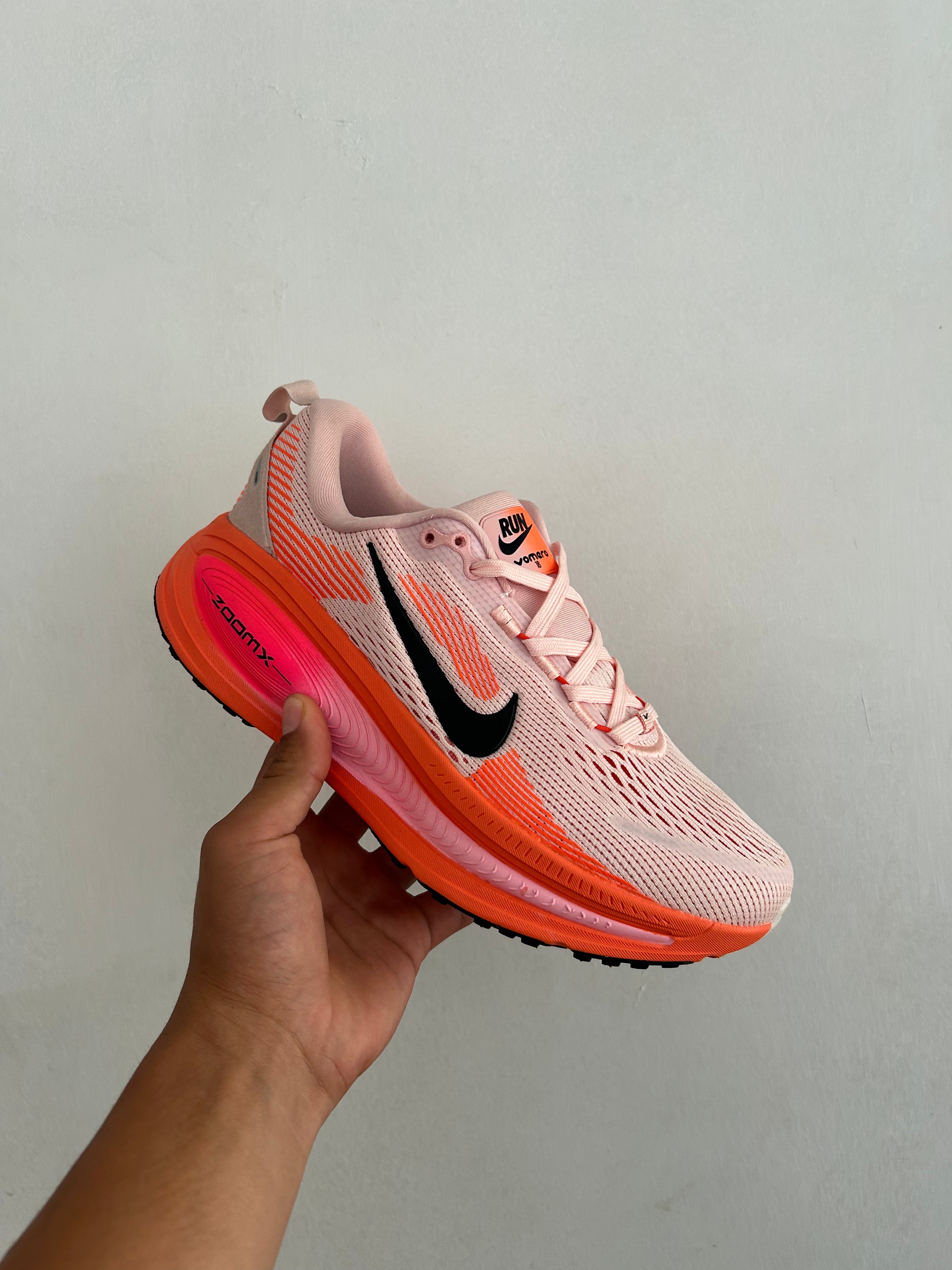 Zapatos deportivos n